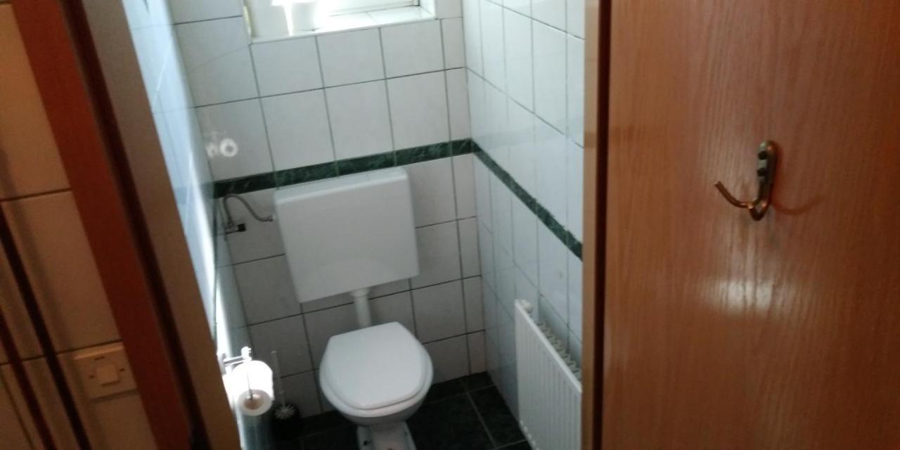 Apartma Mbm Lägenhet Križevci pri Ljutomeru Exteriör bild